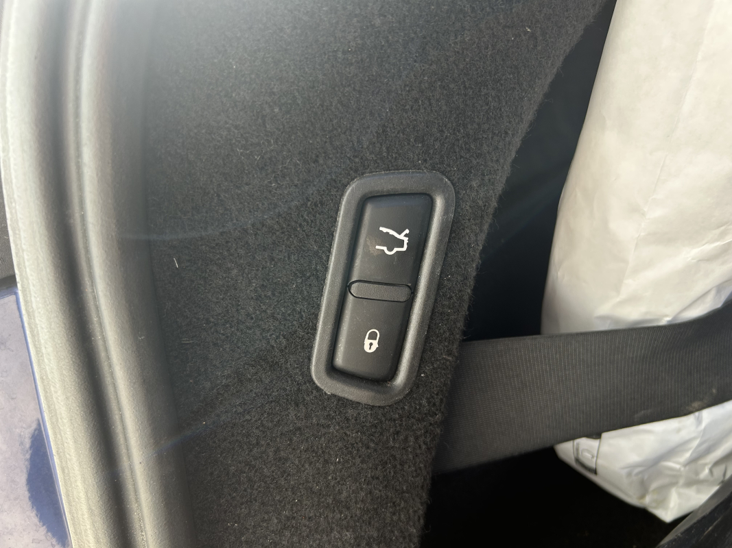 Maserati Levante — 26