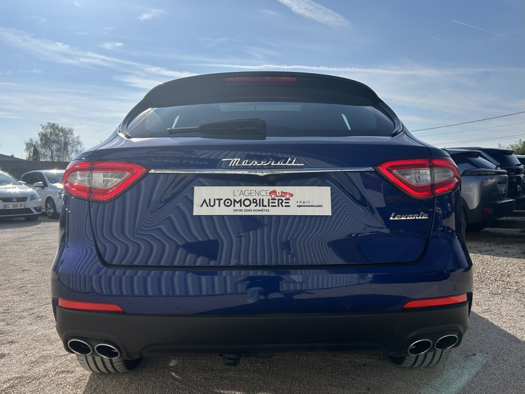 Maserati Levante — 7