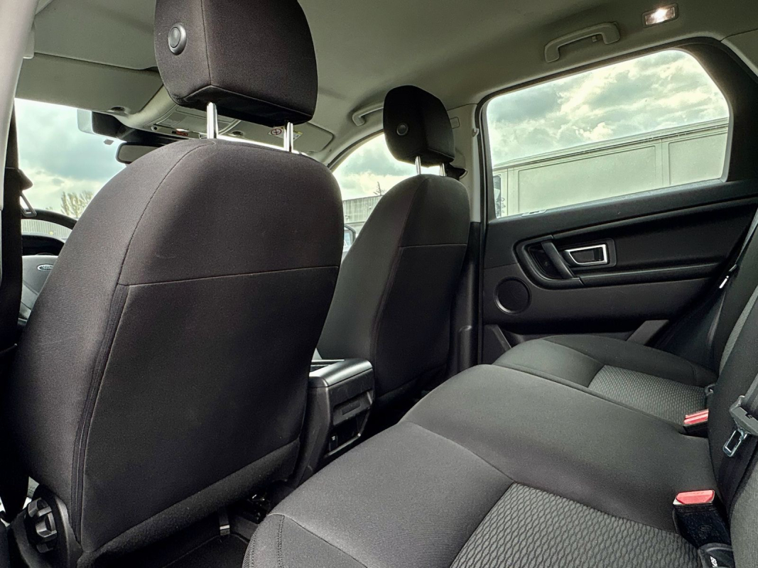 Land Rover Discovery Sport — 19