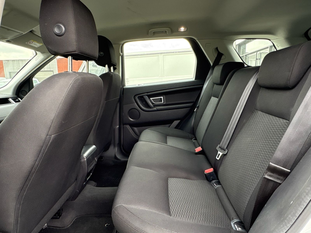 Land Rover Discovery Sport — 20