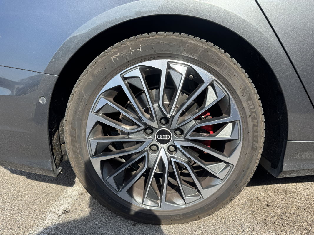 Audi A6 Avant — 35