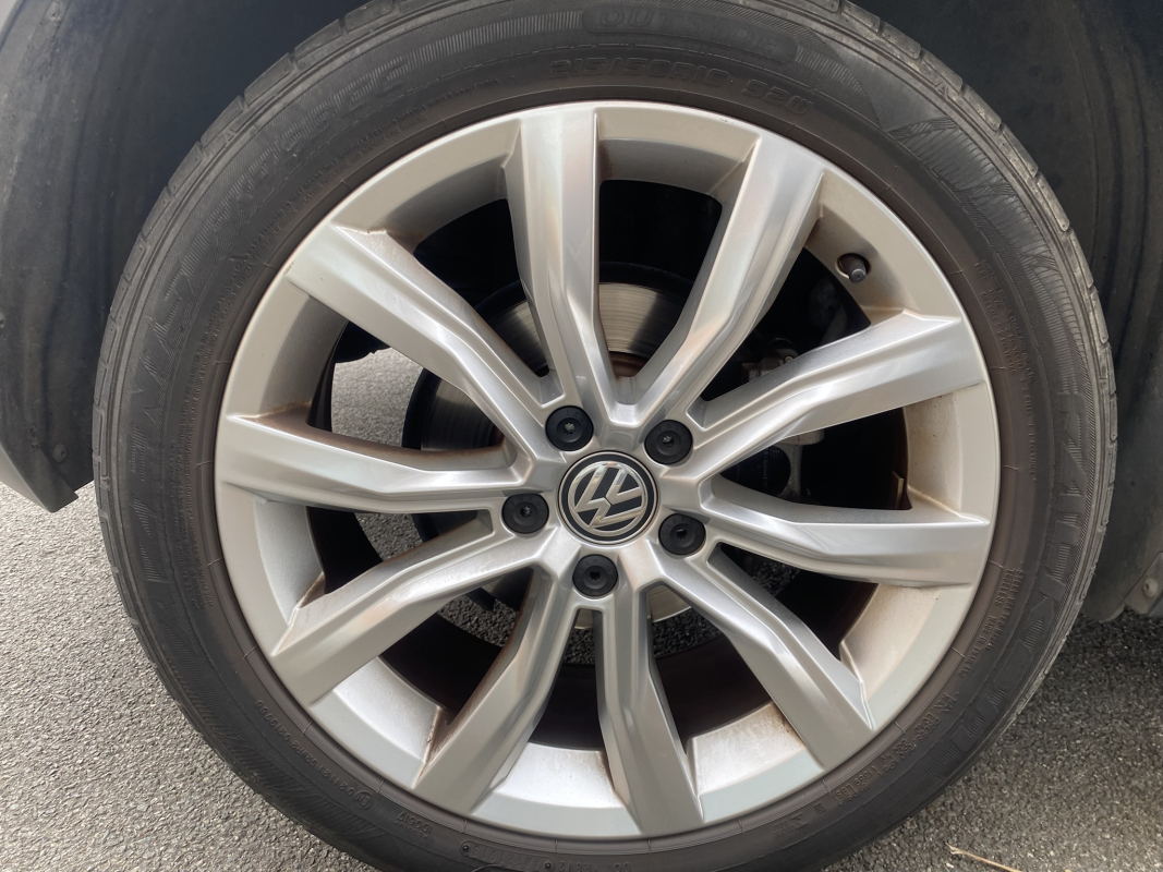 Volkswagen T-roc — 37