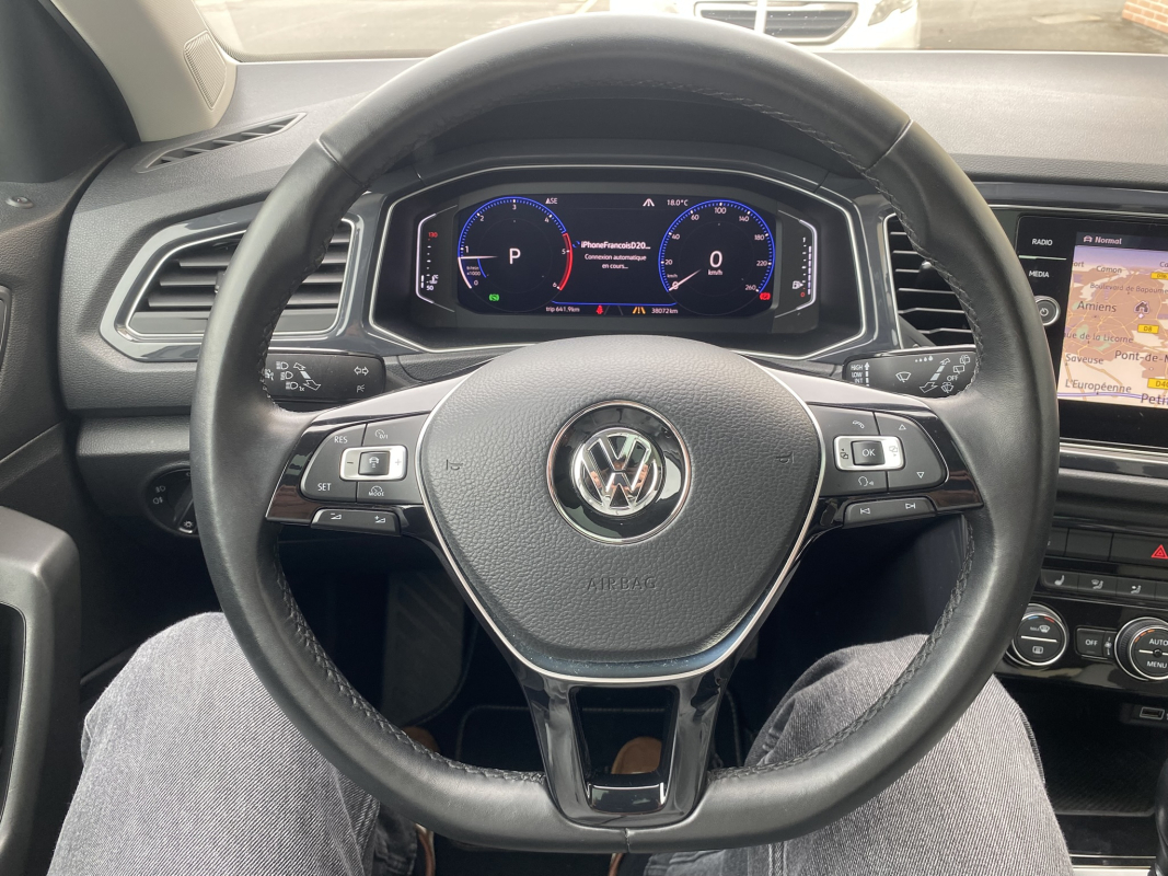 Volkswagen T-roc — 10