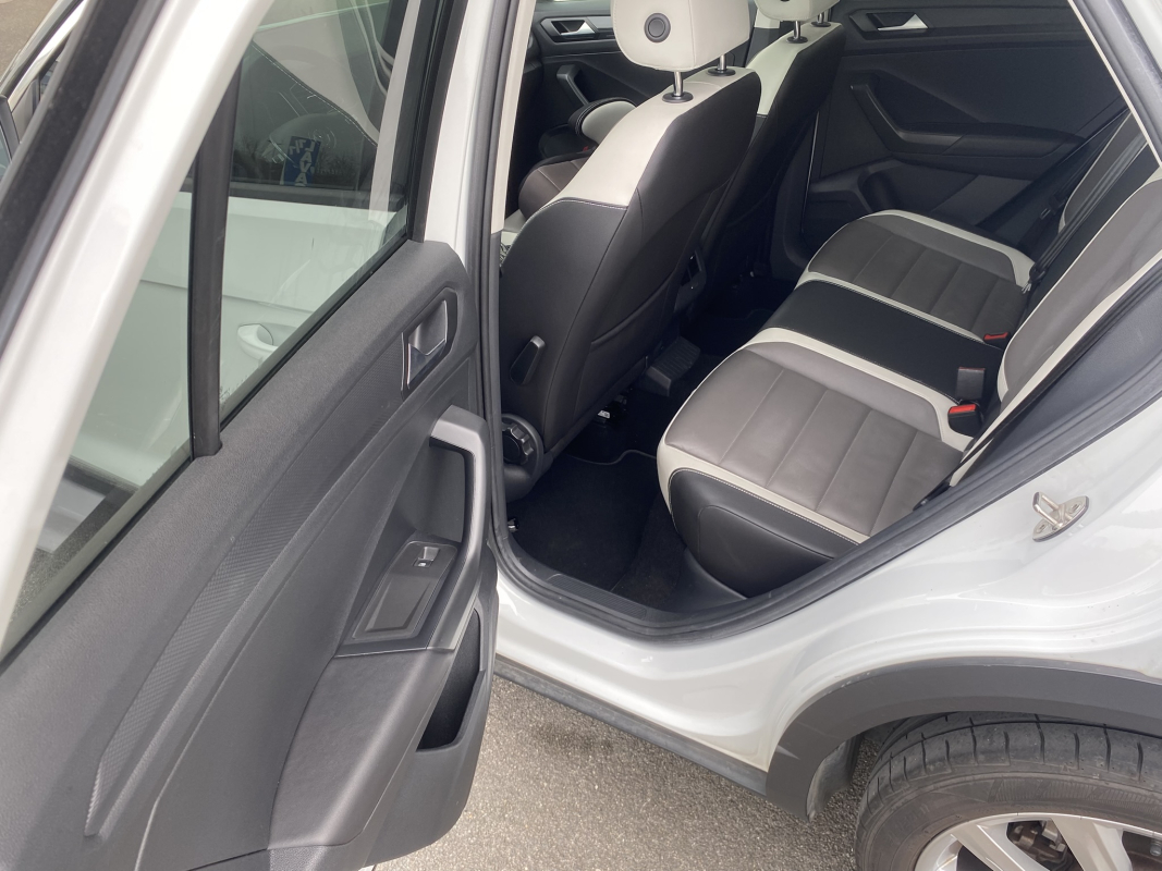 Volkswagen T-roc — 22