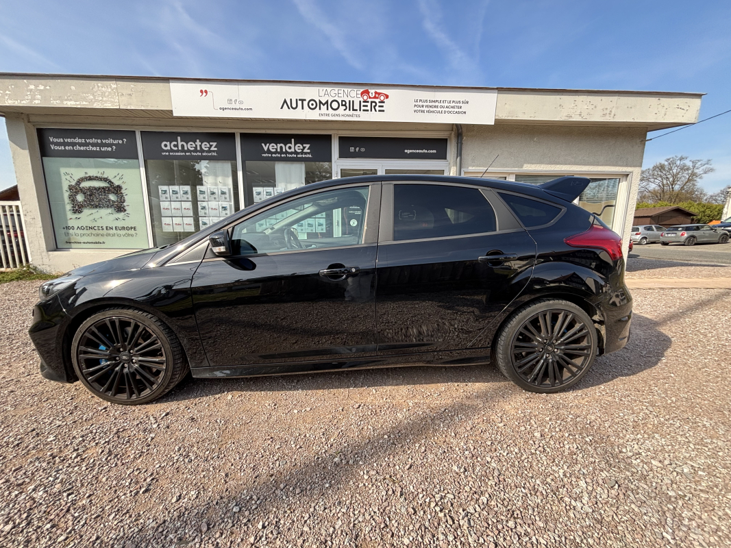 Ford Focus — 5