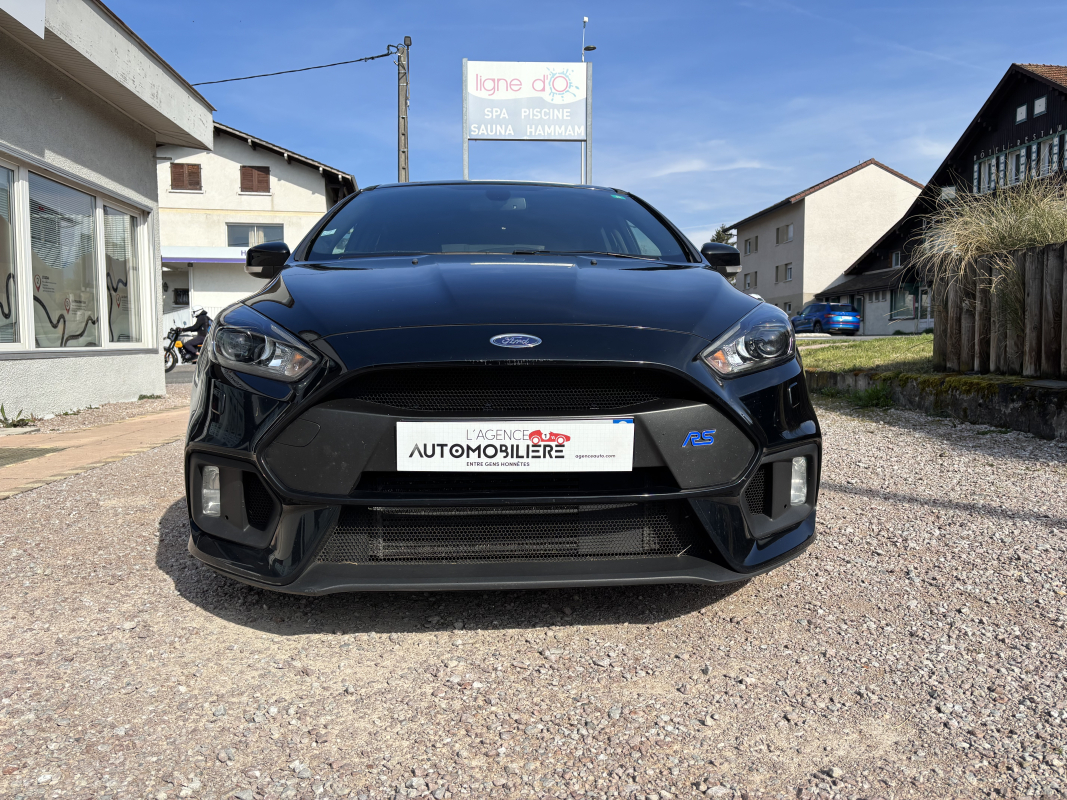 Ford Focus — 4