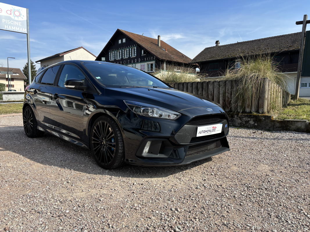 Ford Focus — 3