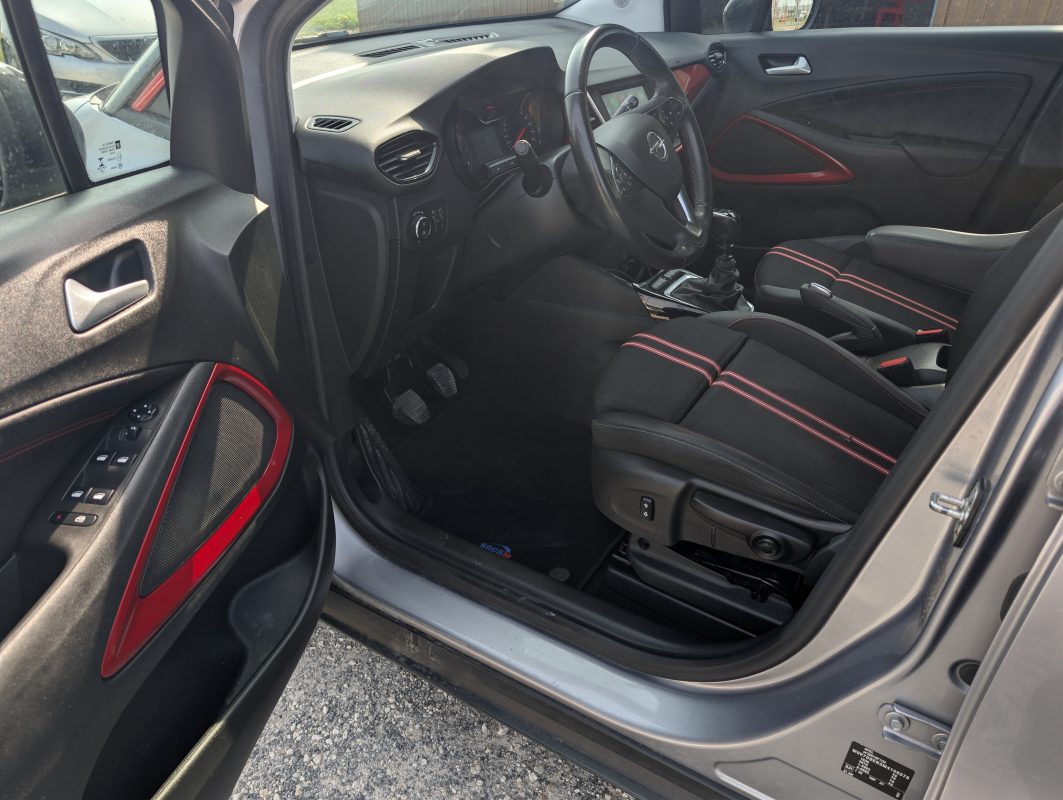 Opel Crossland — 12