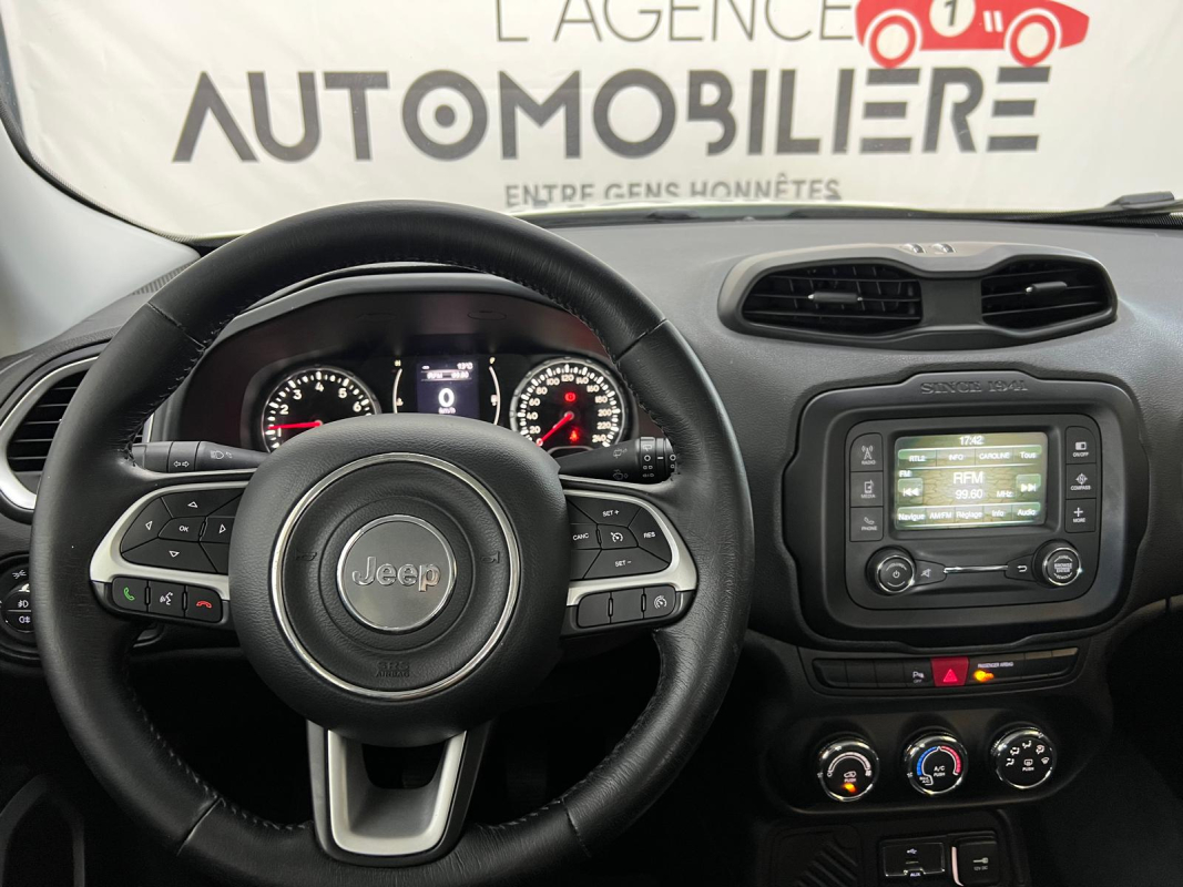 Jeep Renegade — 16