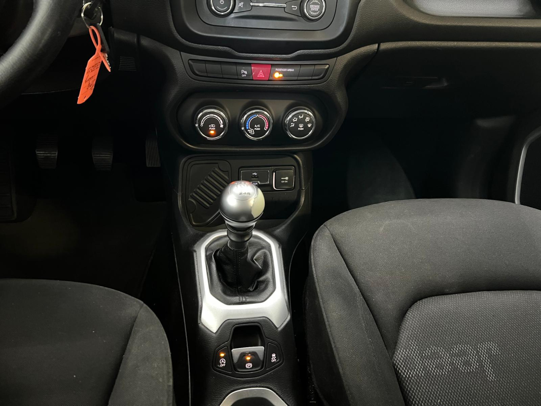 Jeep Renegade — 19