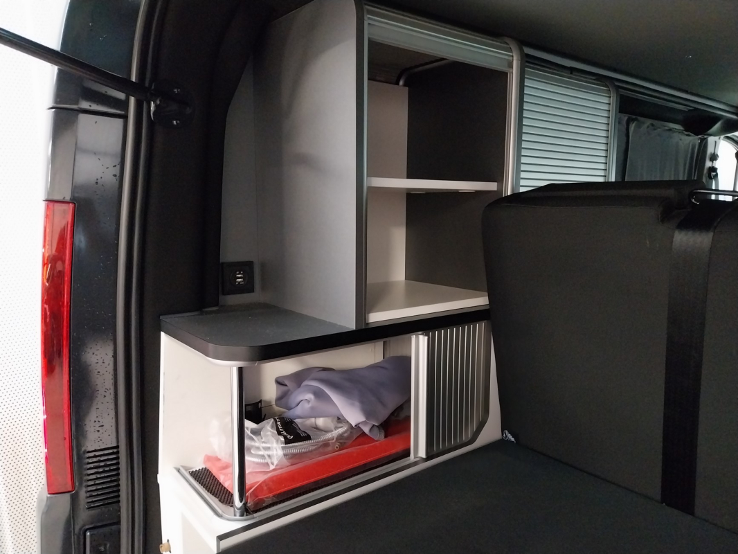 Renault Trafic — 18
