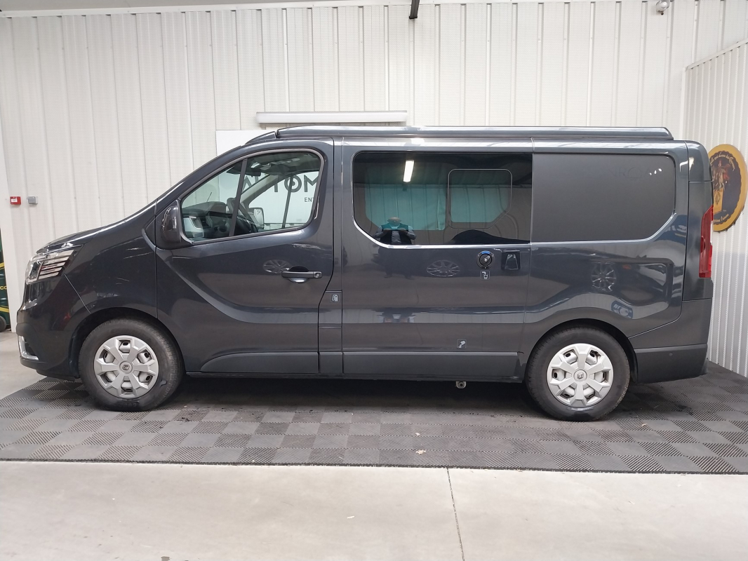 Renault Trafic — 8