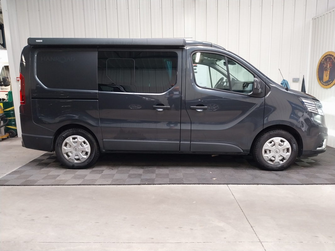 Renault Trafic — 28