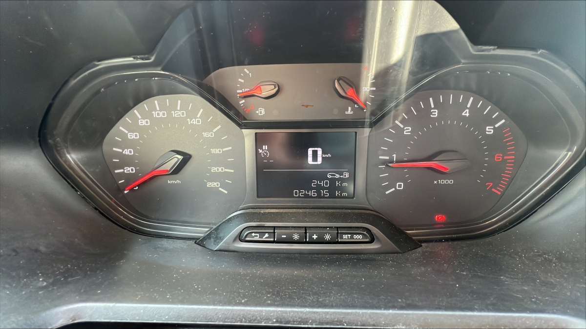 Peugeot Partner — 13