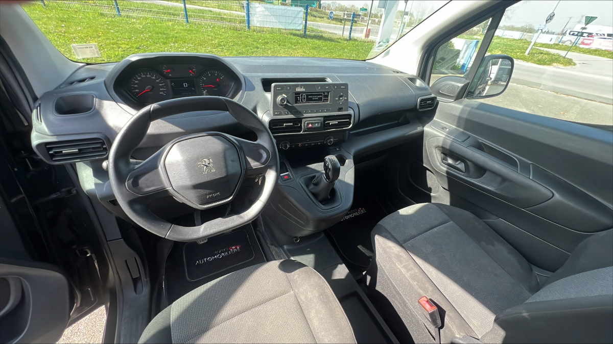 Peugeot Partner — 15