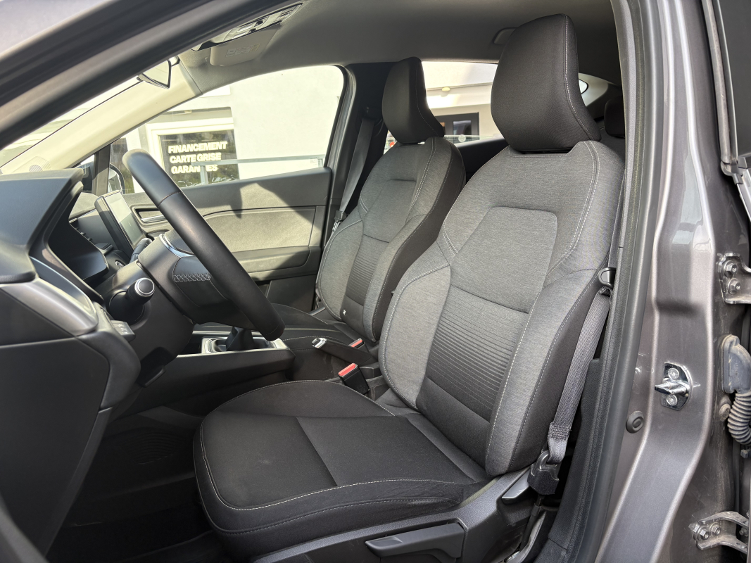 Renault Captur — 4