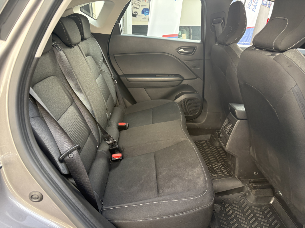 Renault Captur — 22