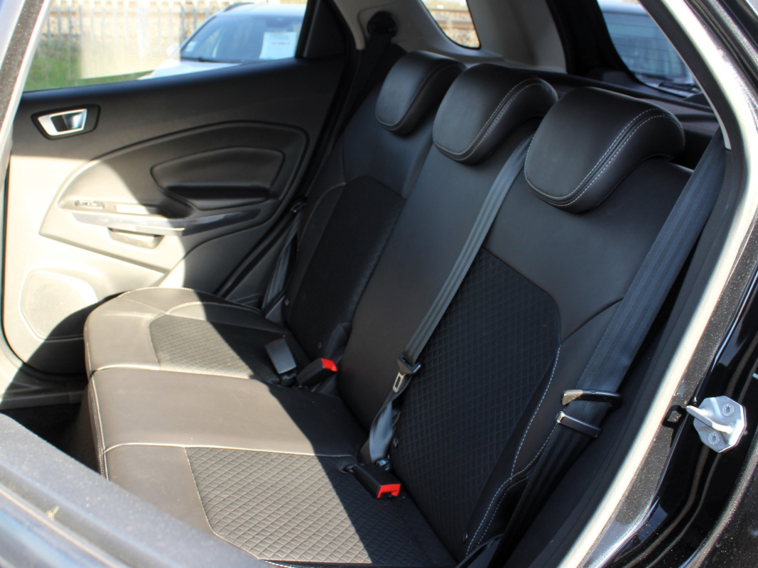 Ford Ecosport — 24