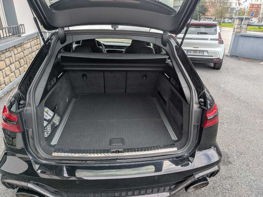Audi RS6 — 16