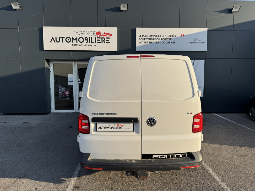 Volkswagen Transporter — 5