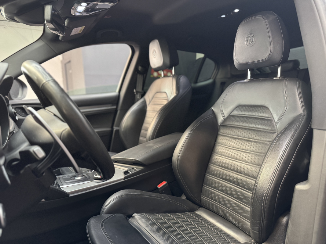 Alfa Romeo STELVIO — 10