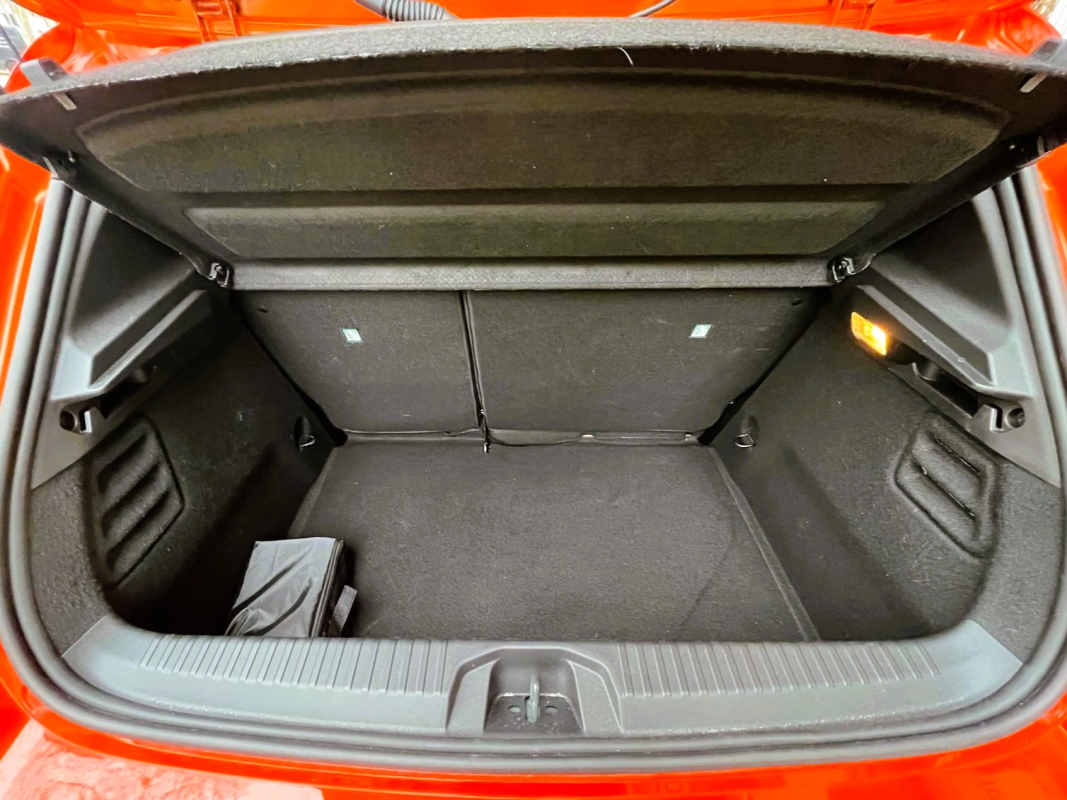 Renault Clio — 29