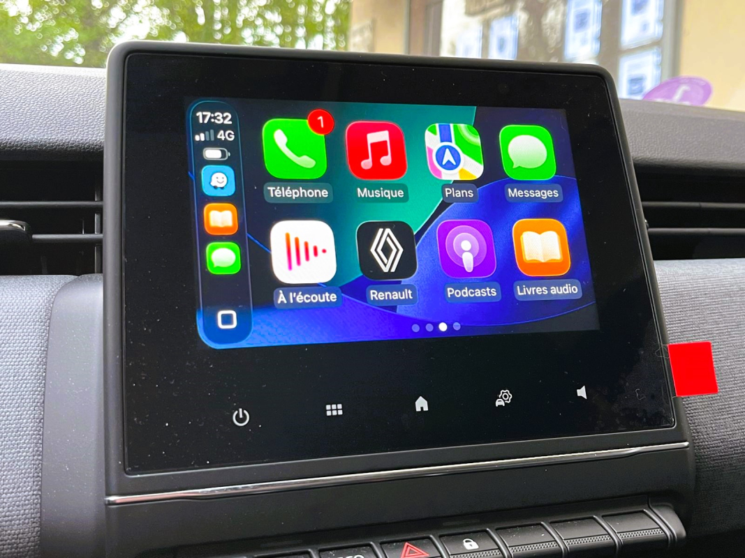 Renault Clio — 15