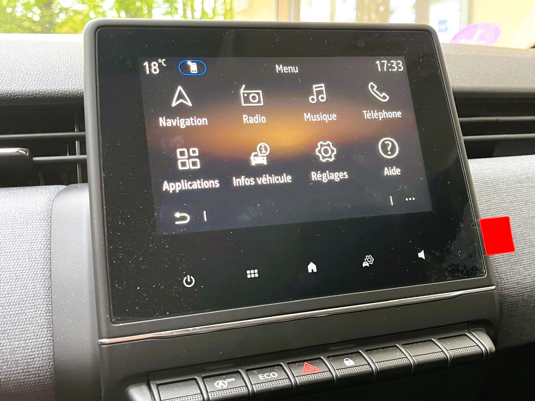 Renault Clio — 24