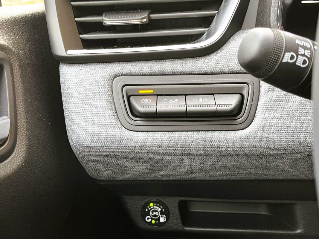Renault Clio — 26
