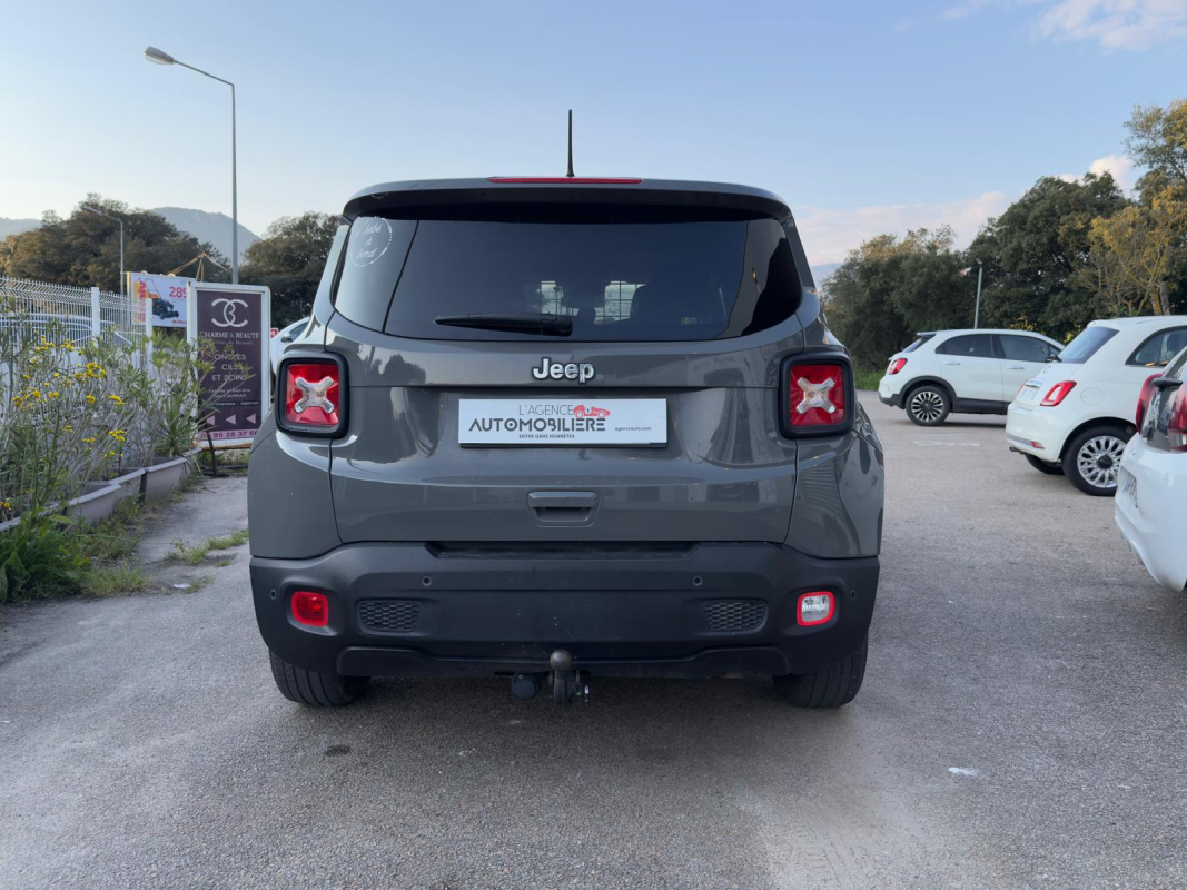 Jeep Renegade — 5