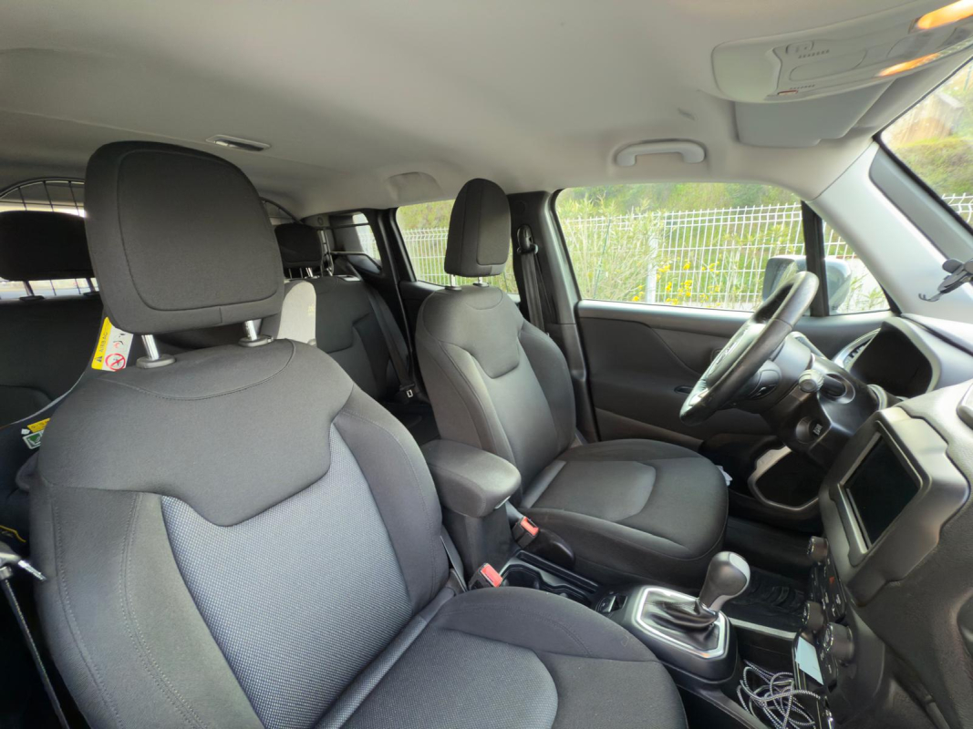 Jeep Renegade — 7