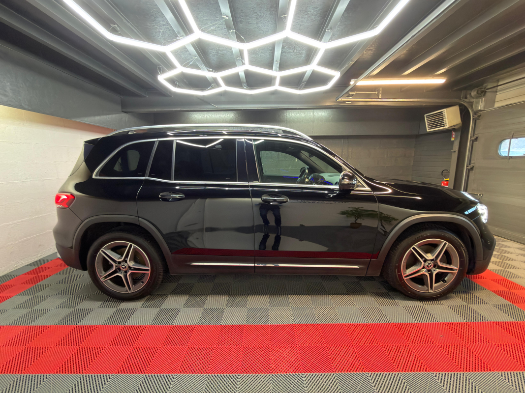 Mercedes GLB — 4