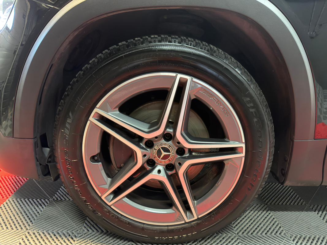 Mercedes GLB — 29