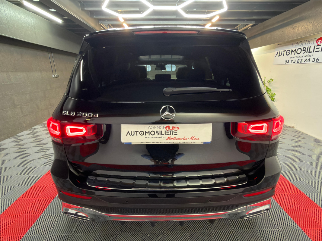 Mercedes GLB — 6