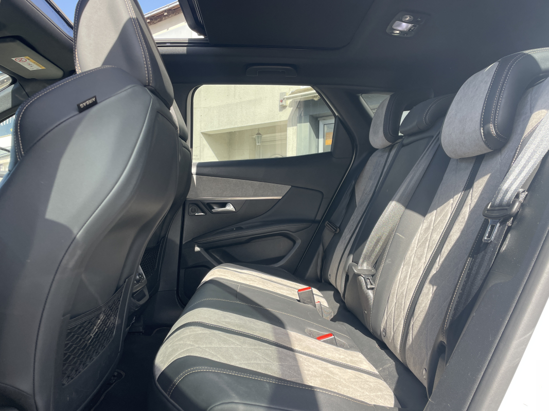 Peugeot 3008 — 11