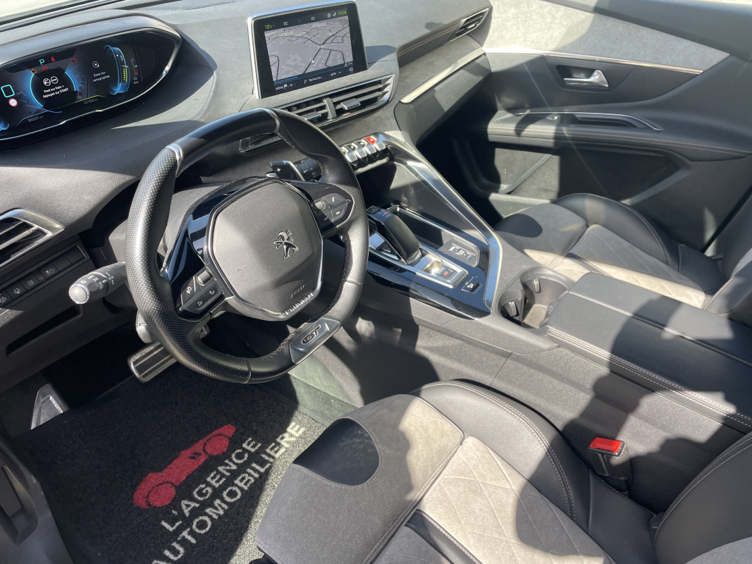 Peugeot 3008 — 12