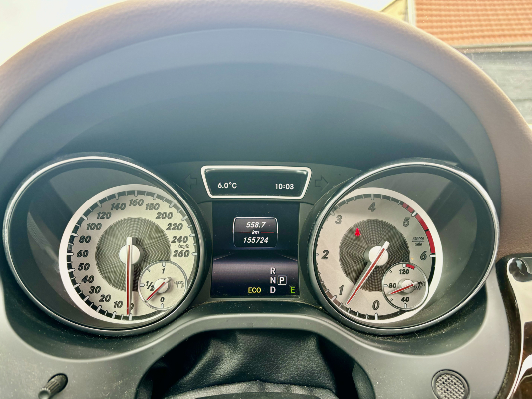 Mercedes Mercedes Gla — 24