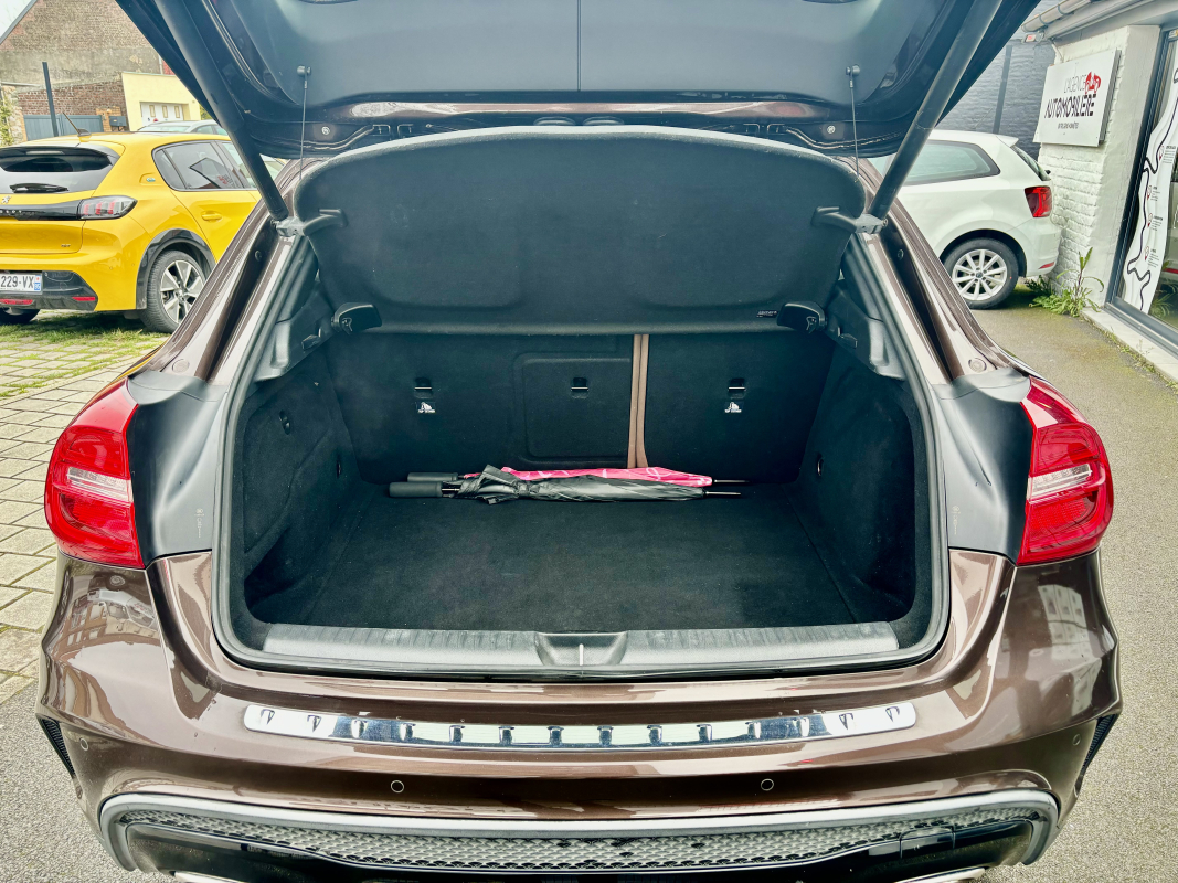 Mercedes Mercedes Gla — 18