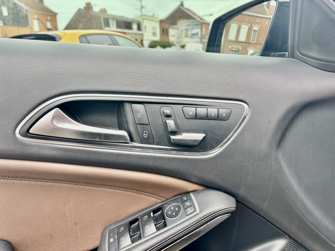 Mercedes Mercedes Gla — 26
