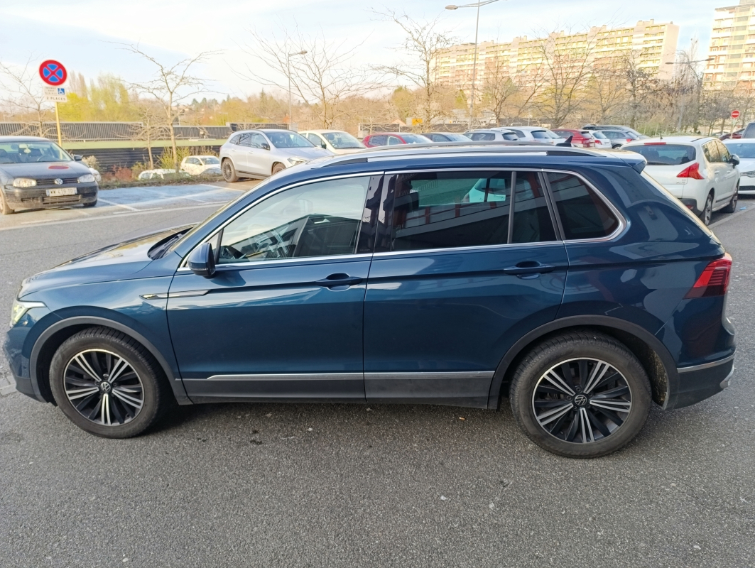Volkswagen Tiguan — 7