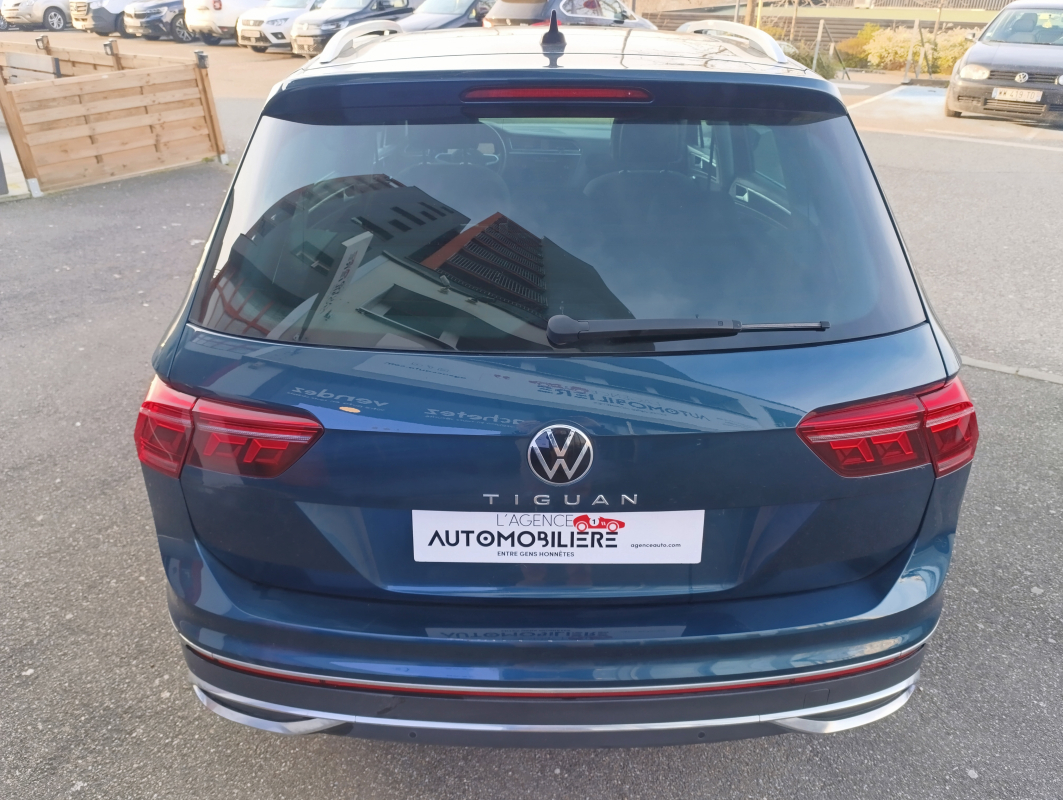 Volkswagen Tiguan — 10