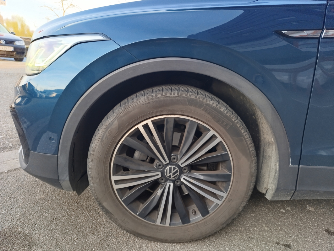 Volkswagen Tiguan — 34