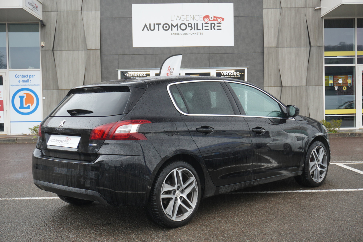 Peugeot 308 — 5