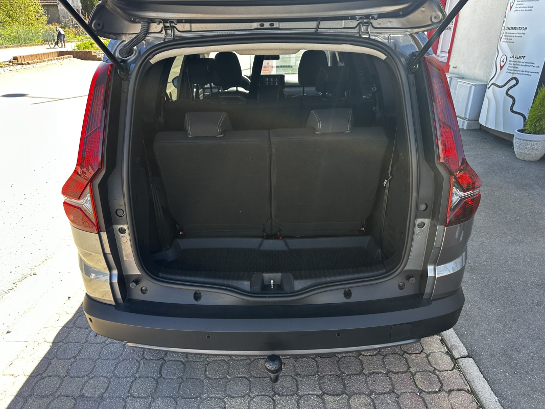 Dacia Jogger — 23
