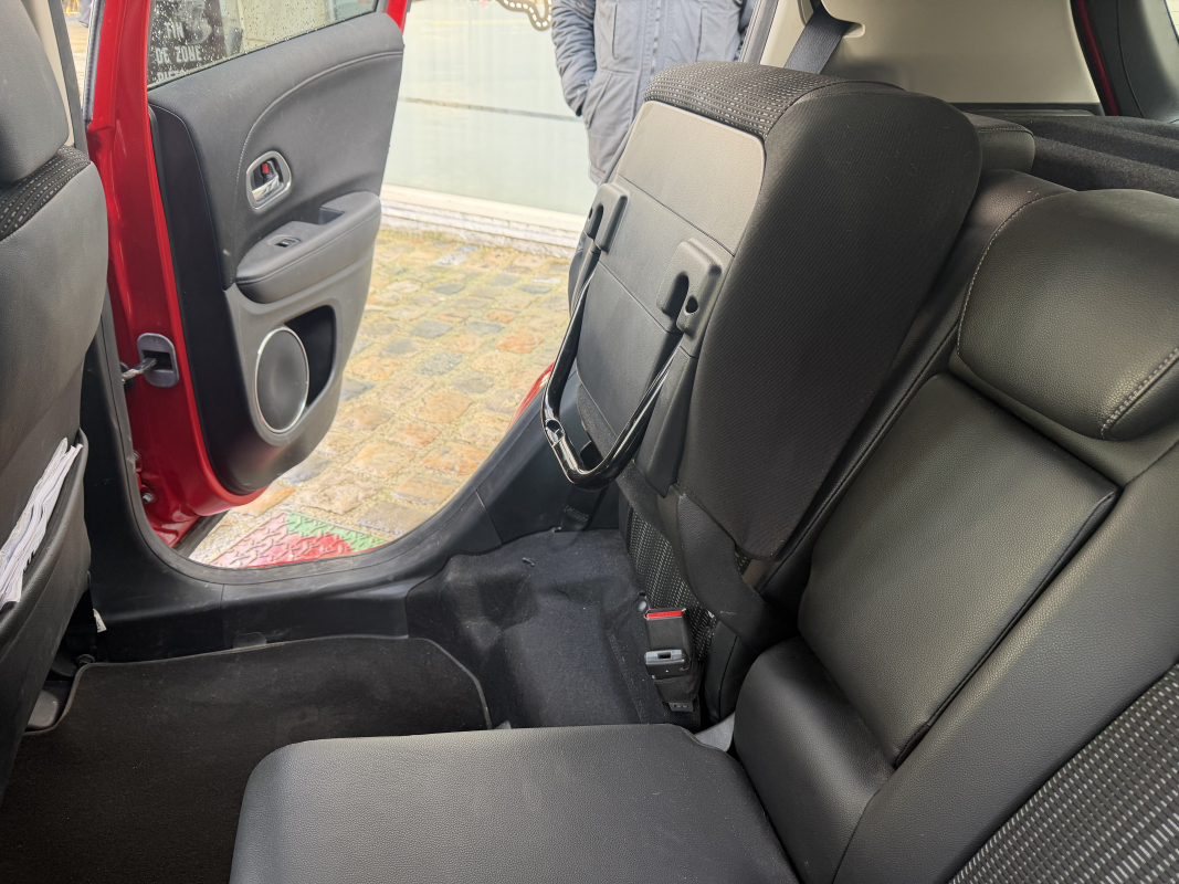 Honda HR-V — 15
