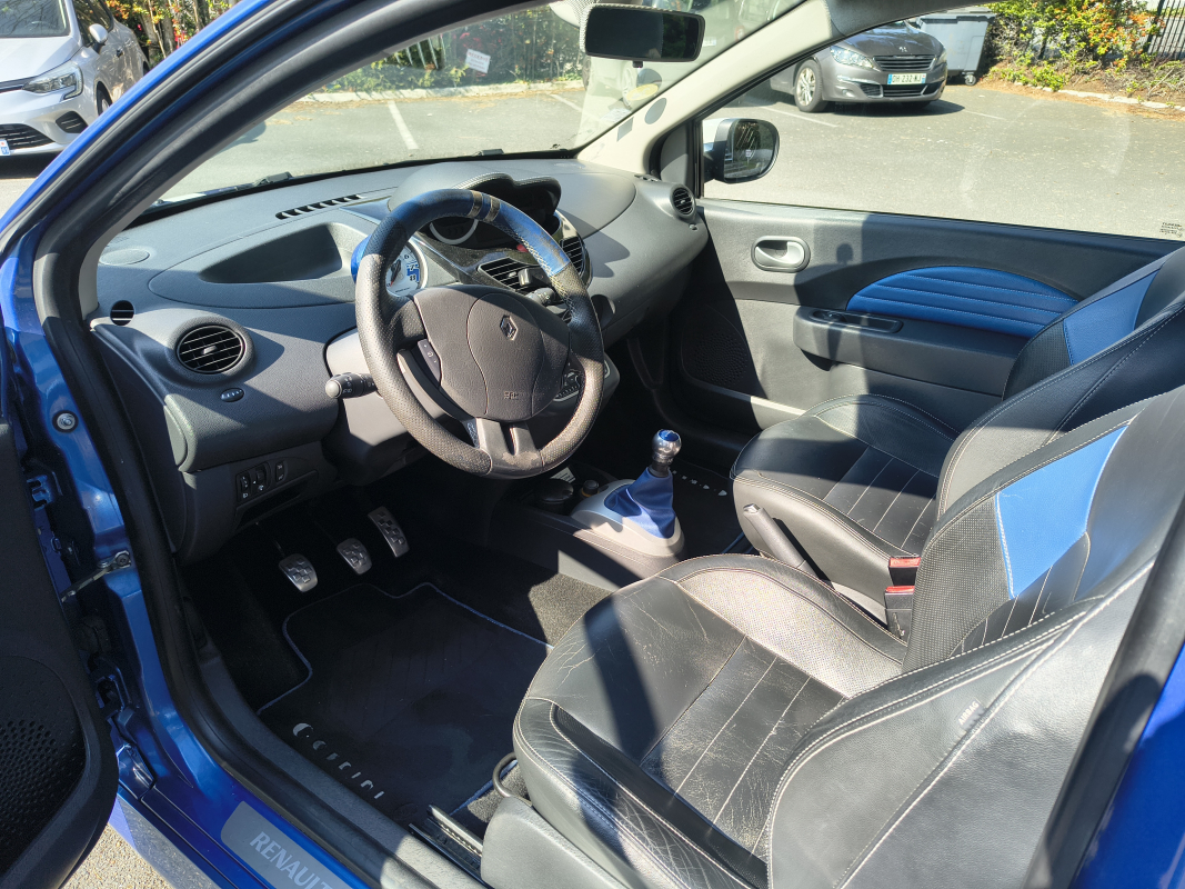 Renault Renault Twingo 2 — 9