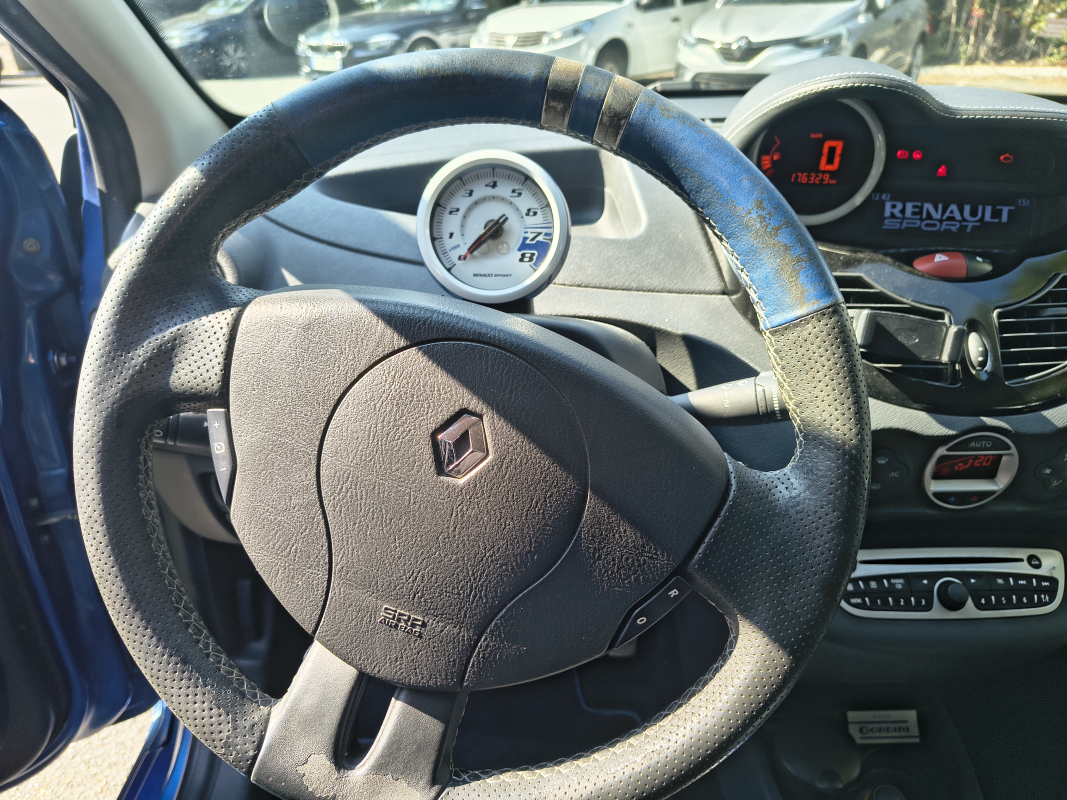 Renault Renault Twingo 2 — 12