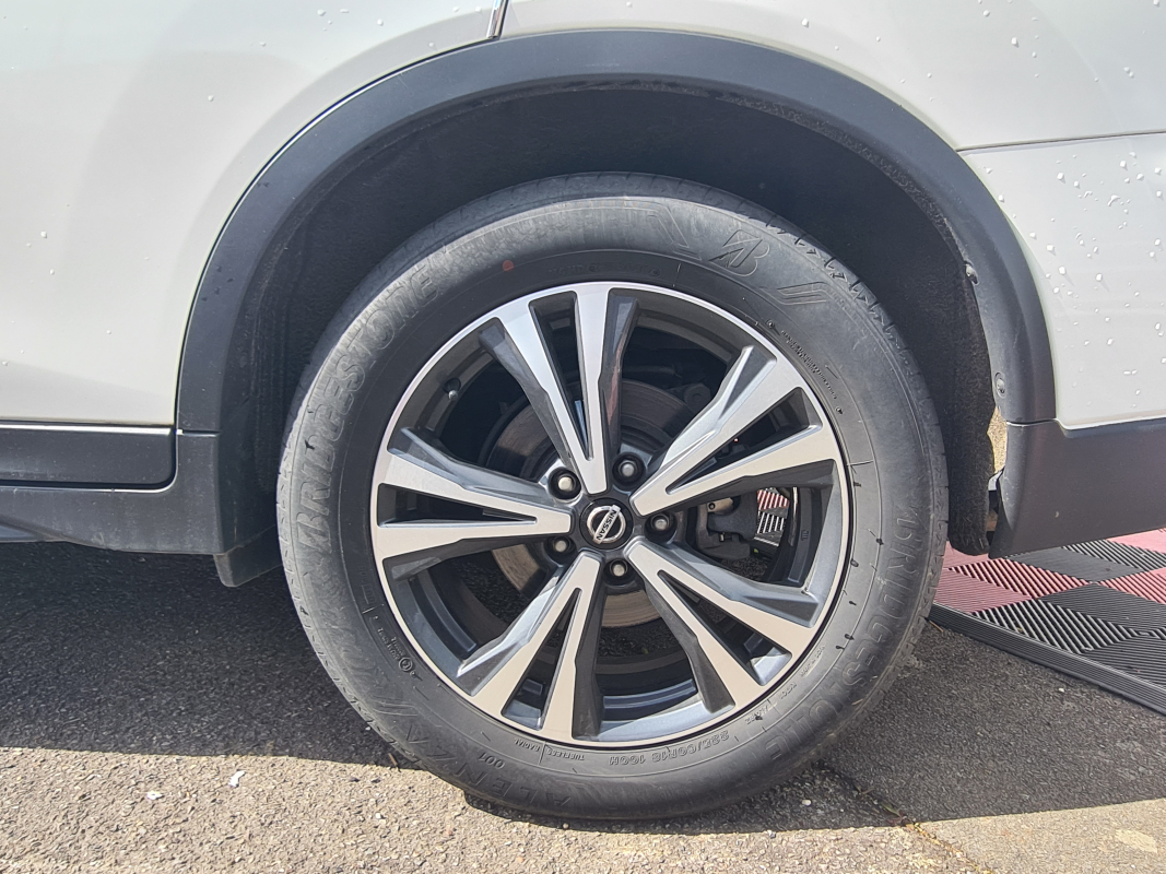Nissan X-Trail — 37