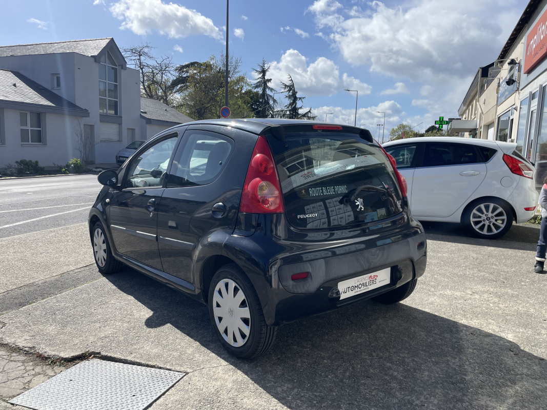Peugeot 107 — 7