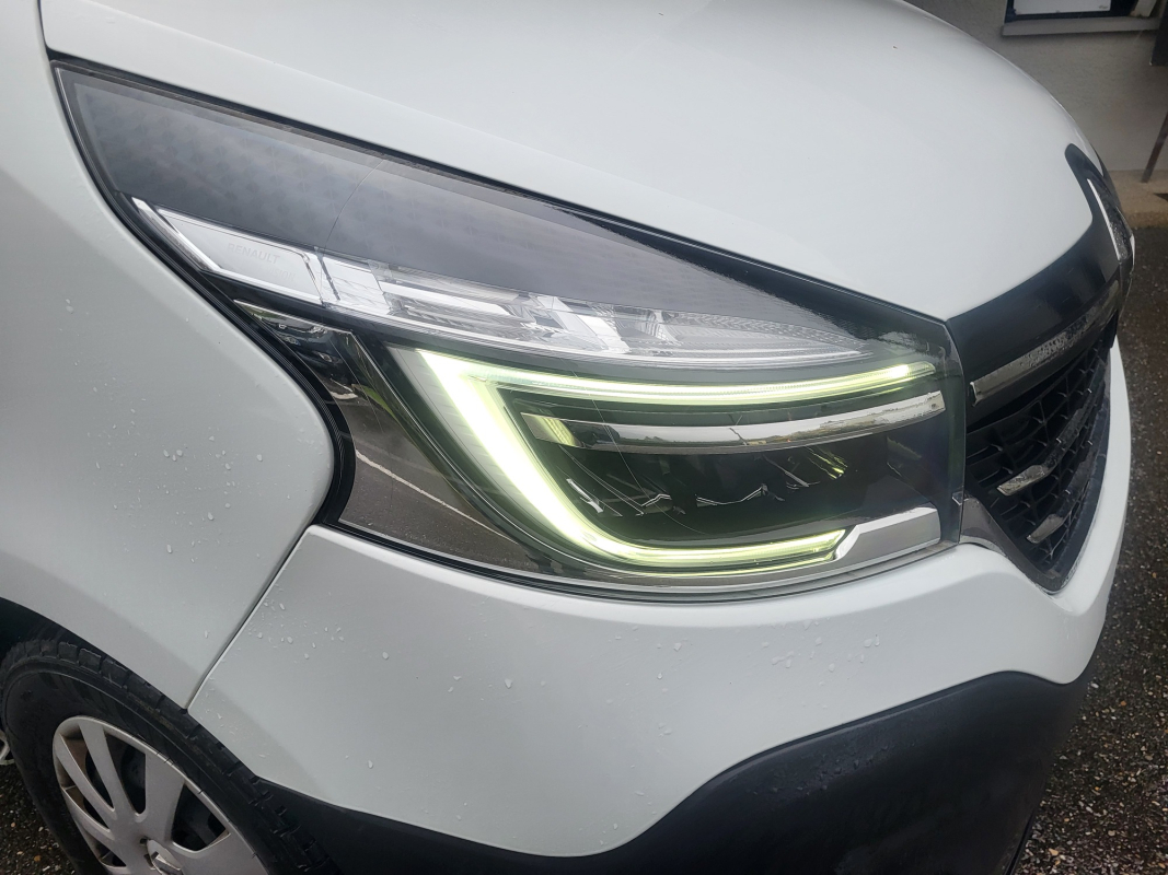 Renault Trafic — 22